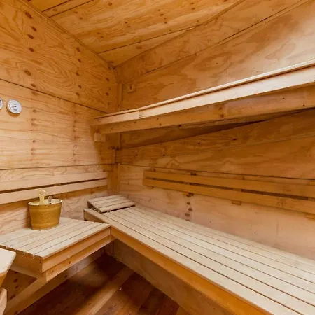 לינה וארוחת בוקר Houseboat אמסטרדם